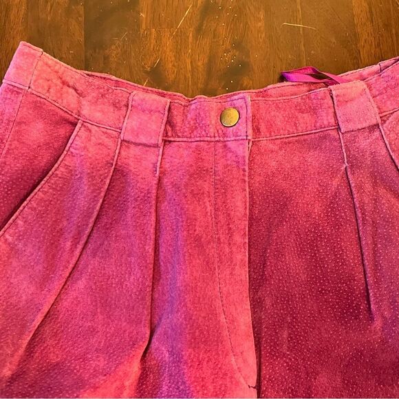 Brooks Pants - Y2K Vintage suede shorts size 9/10.  High waisted pleated front. Color purple